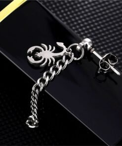 Chain Scorpion Earrings Silver color