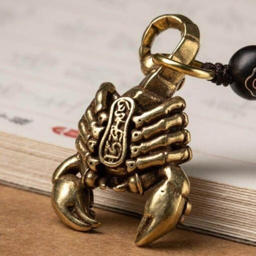 Scorpion Keychain reverse