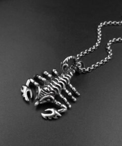 Dixinla Necklace Pendant ， S925 Sterling Silver Inlaid Faux Garnet Mens Character Punk Scorpion Pendant Necklace Gift for Family or Friends