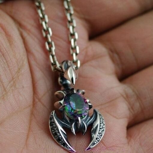 Scorpion Pendant Necklace silver gorgeous