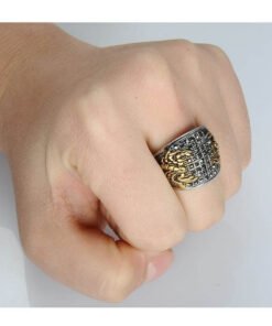 Scorpion Ring Hand